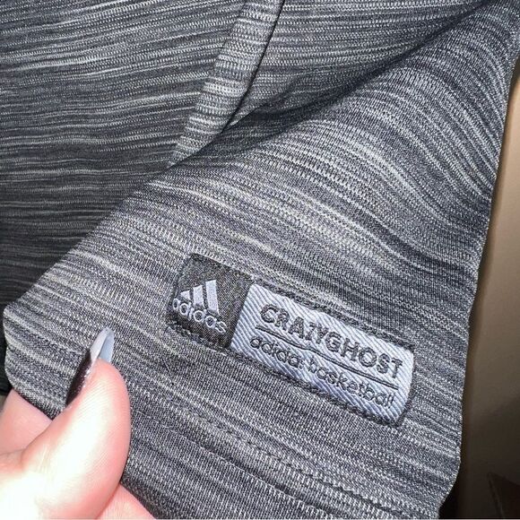 Adidas Men’s Grey and Black Space Dye Crazy Ghost Active Pullover Size Large - Picture 2 of 7